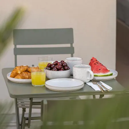 Althea Boutique Living In Rhodes Apartment