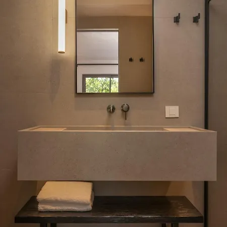 Althea Boutique Living In Rhodes Apartment